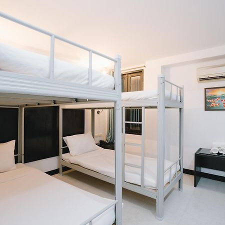 Hotel Noble House Patong Exterior foto